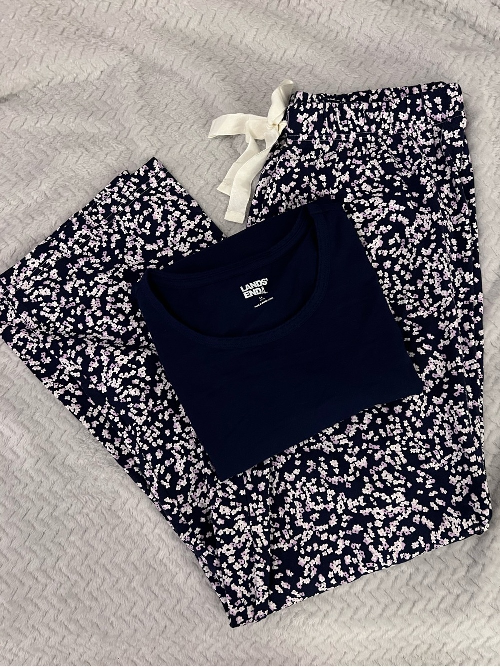 NWOT Lands' End Pajama Set Navy Purple Floral Pants